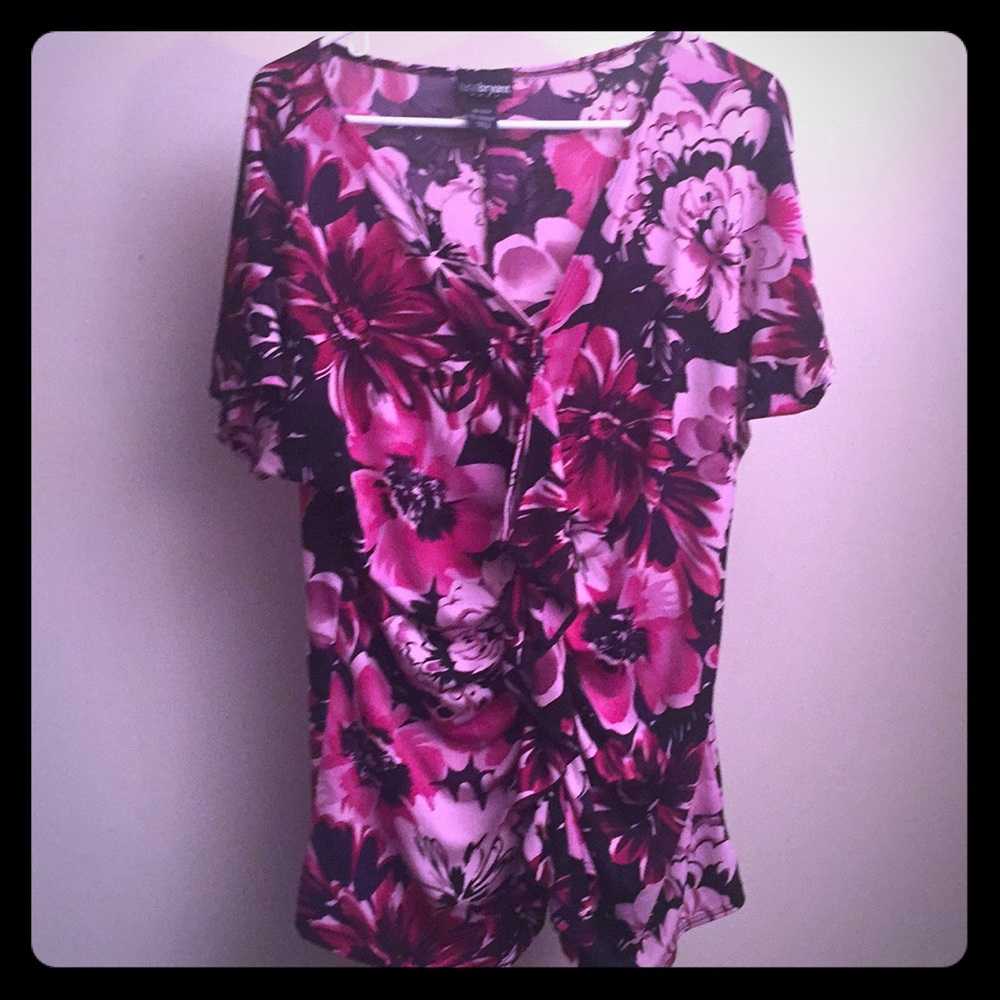 lane Bryant top size 18/20